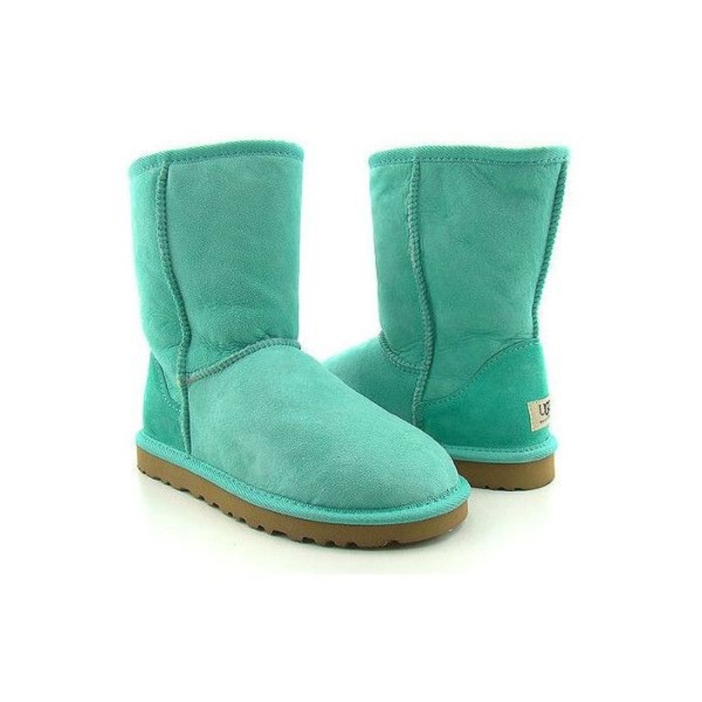 Ugg Australia classic short boot